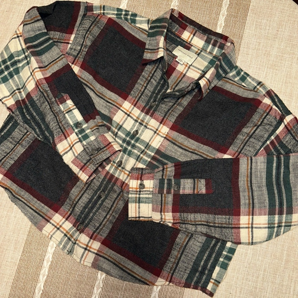 American Eagle Shirt